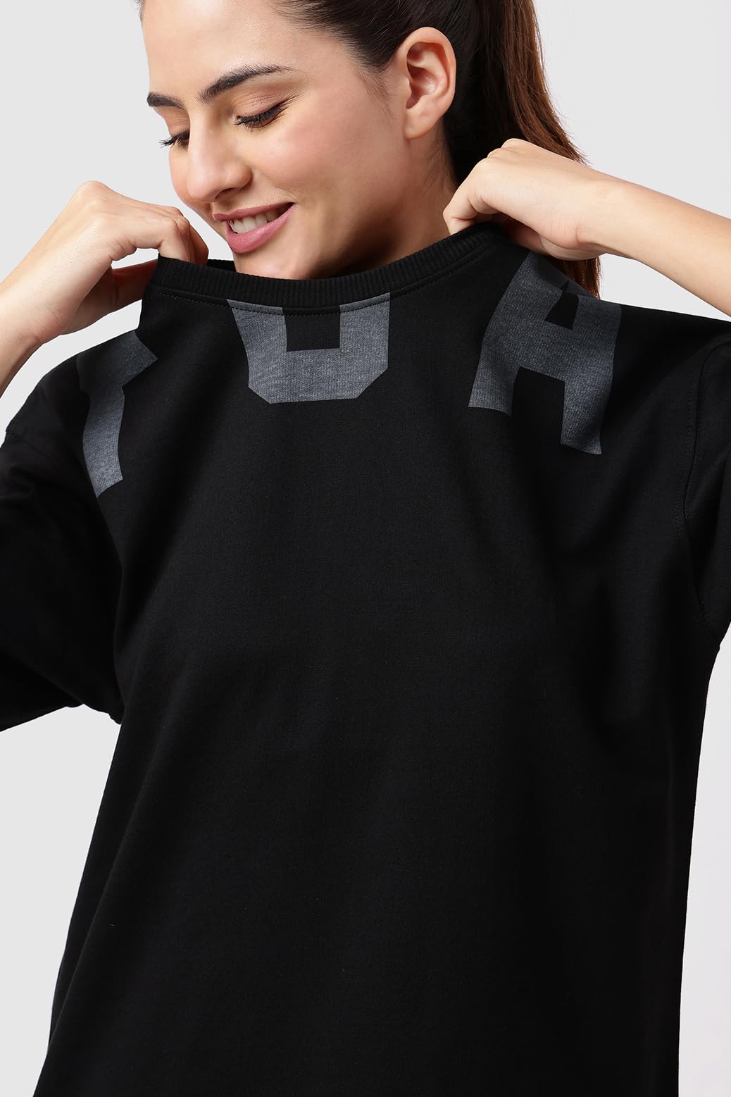 FUAARK Women's Refined Half Sleeve Cotton Oversized Fit Printed Dropshoulder T-Shirt