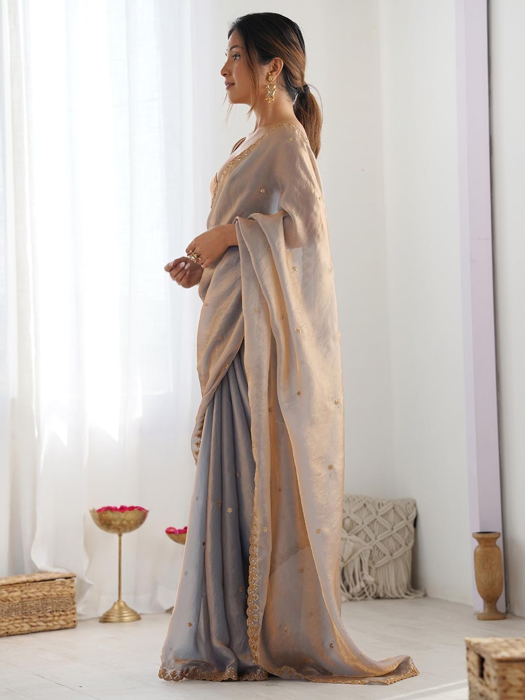 Women's Metallic Tissue Embroidered Saree With Unstitched Blouse Piece (AARYAN14301_KR)