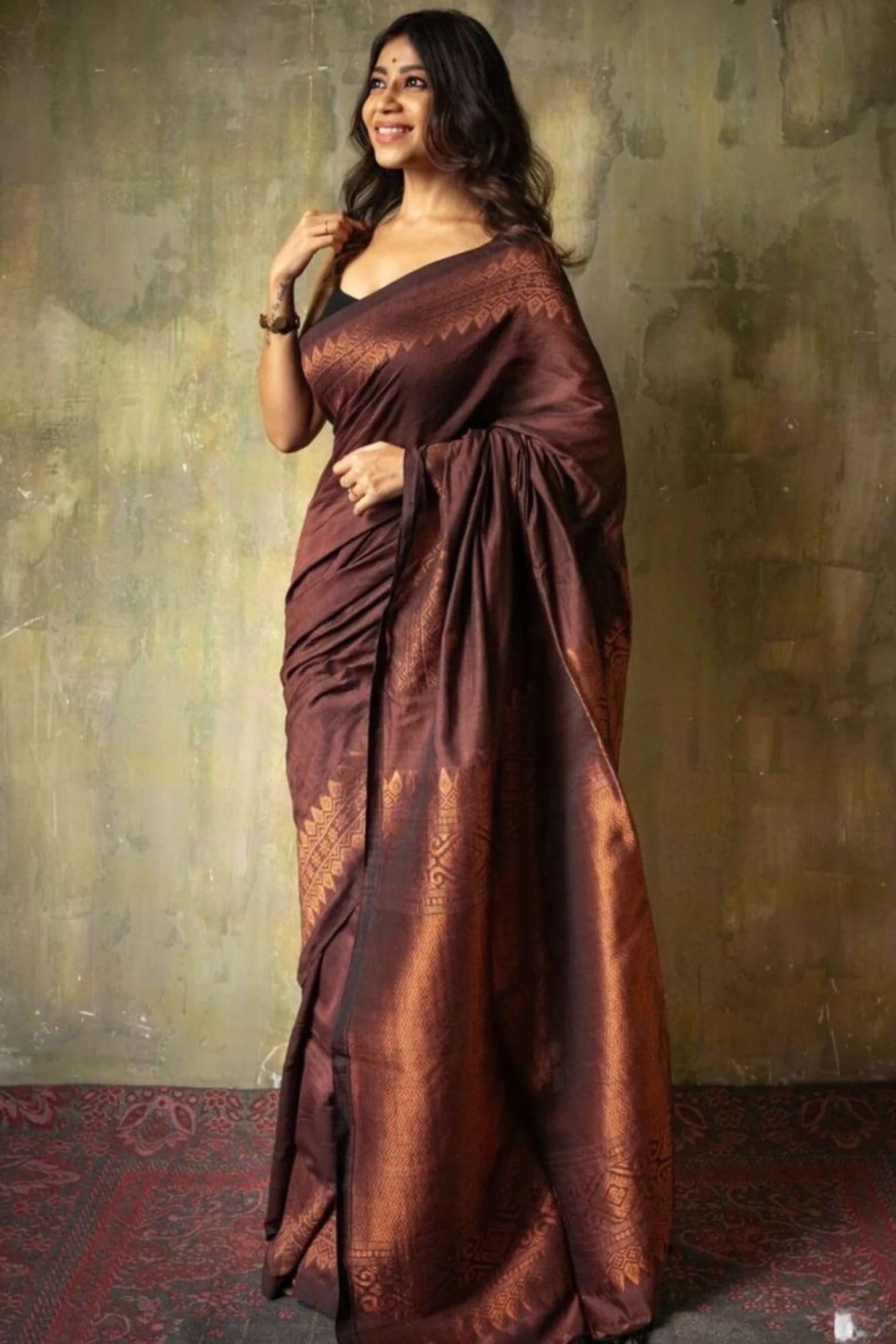 Women's Kanjivaram Pure Soft Silk Saree With Unstitched Blouse Piece (Brown)