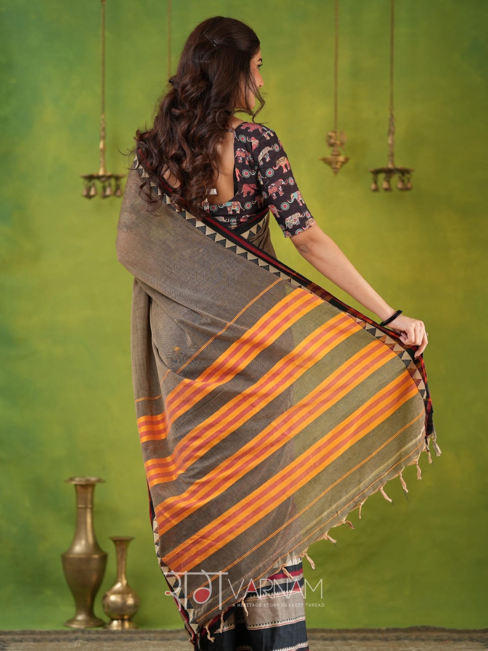 Traditional Cotton Khadi Handloom Saree, Brown with Geometric Border, Cotton Blend, Traditional Style, Rahina Model, Formal Wear (BROWN)