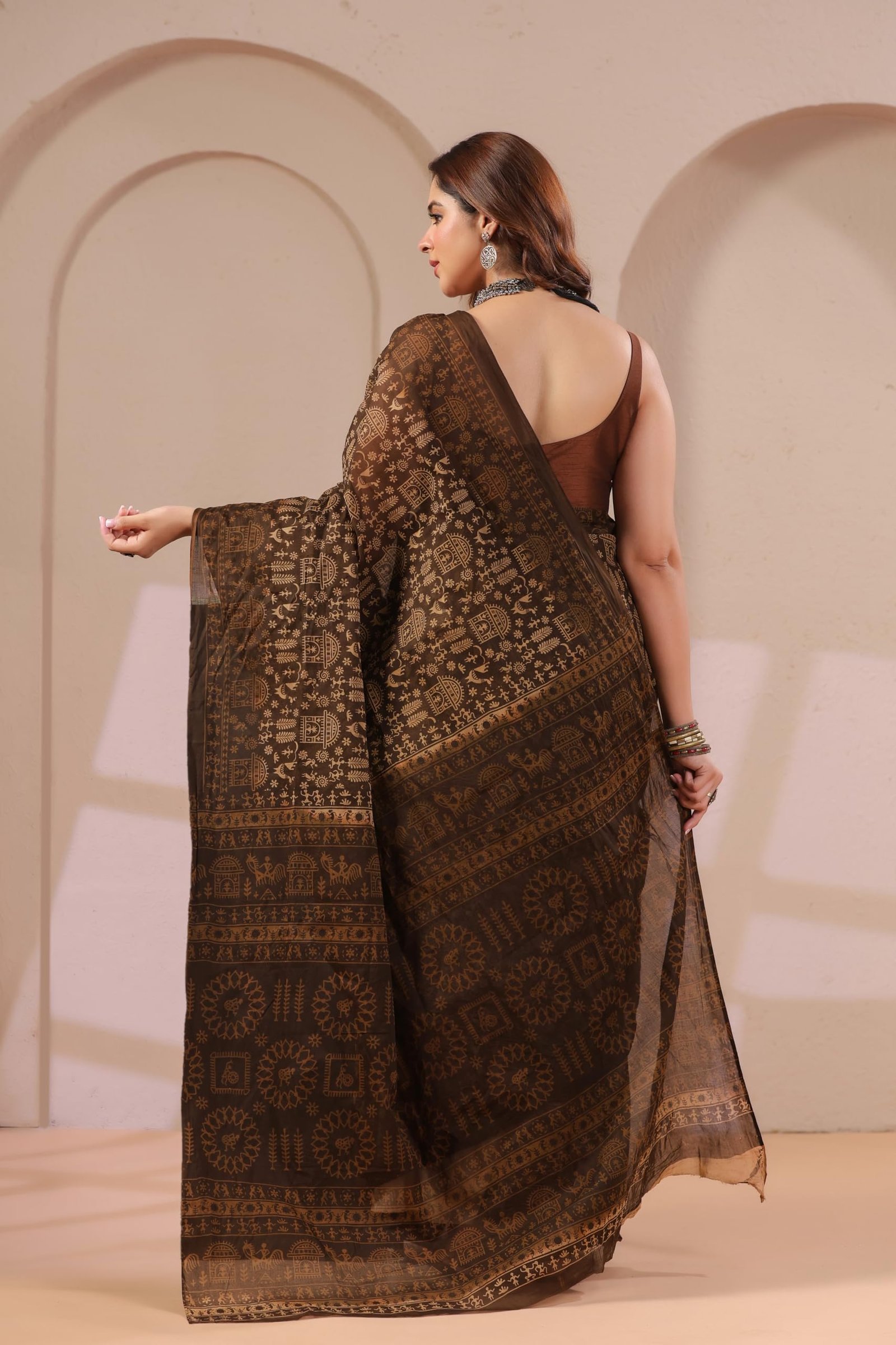 Mulmul Pure Cotton Saree For Woman Warli Printed |Office Wear Daily Wear Sarees For Women Without Blouse Piece(Available in 17 Colours), Dark Coffee