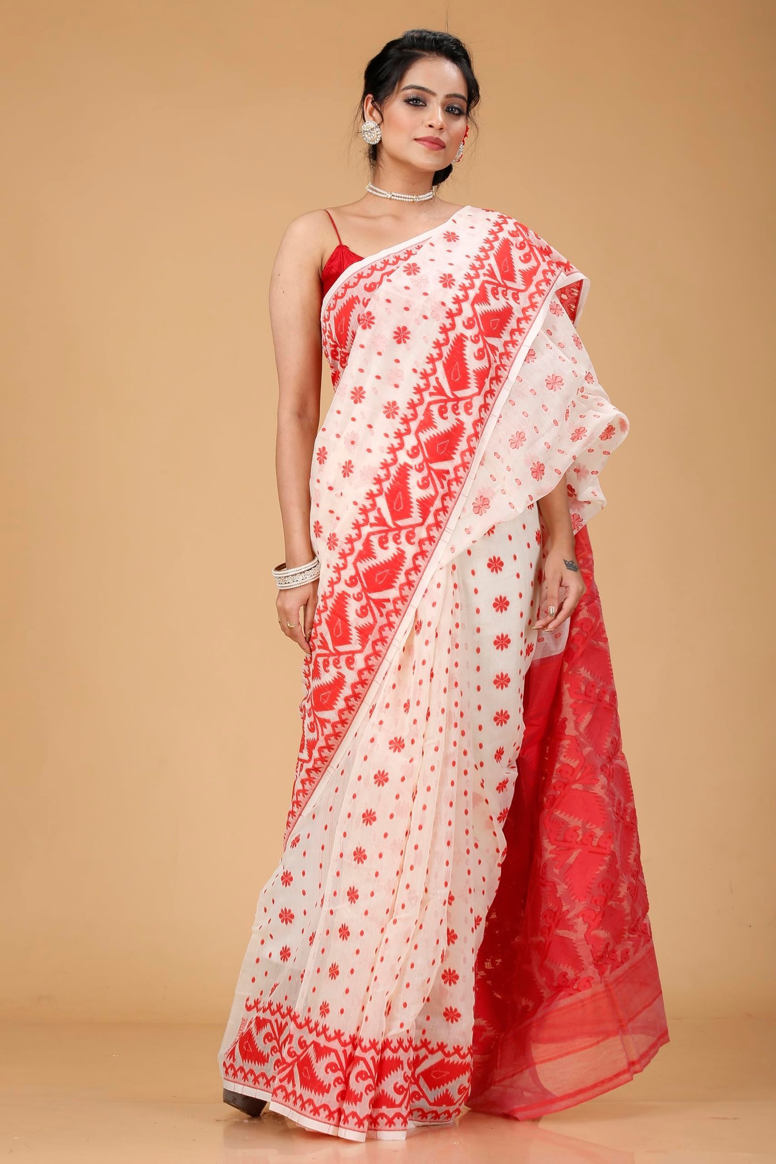 Women's Traditional Bengal Cotton Silk Soft Jamdani Saree - Beautiful design and Quality - Without Blouse Piece (White & Red)