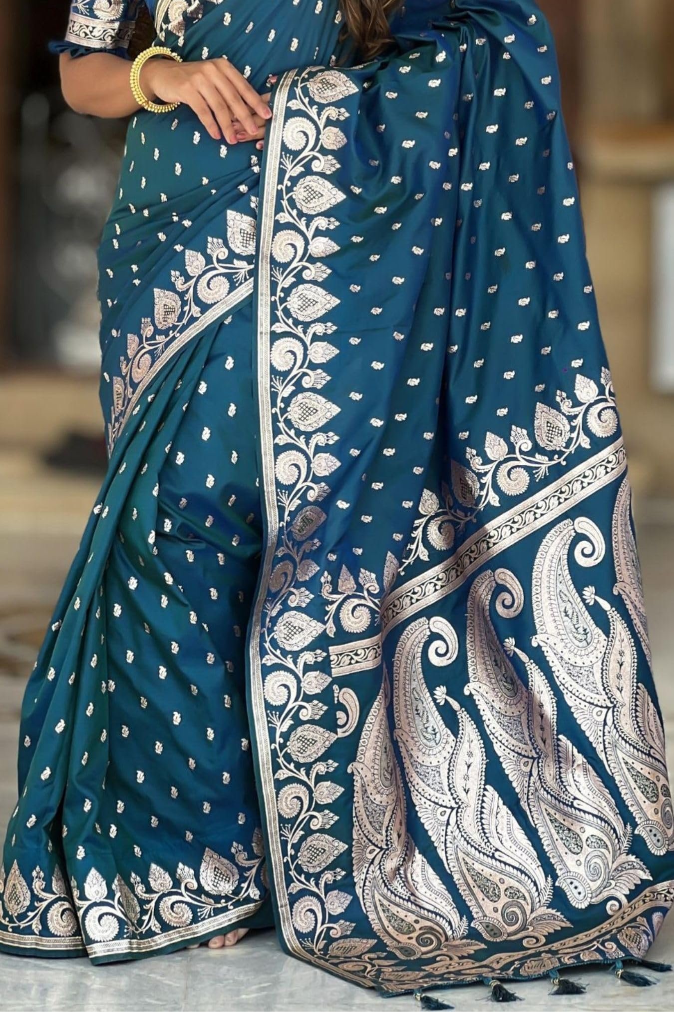 Women's Kanjivaram Pure Soft Silk Saree With Blouse Piece (Rama Blue)