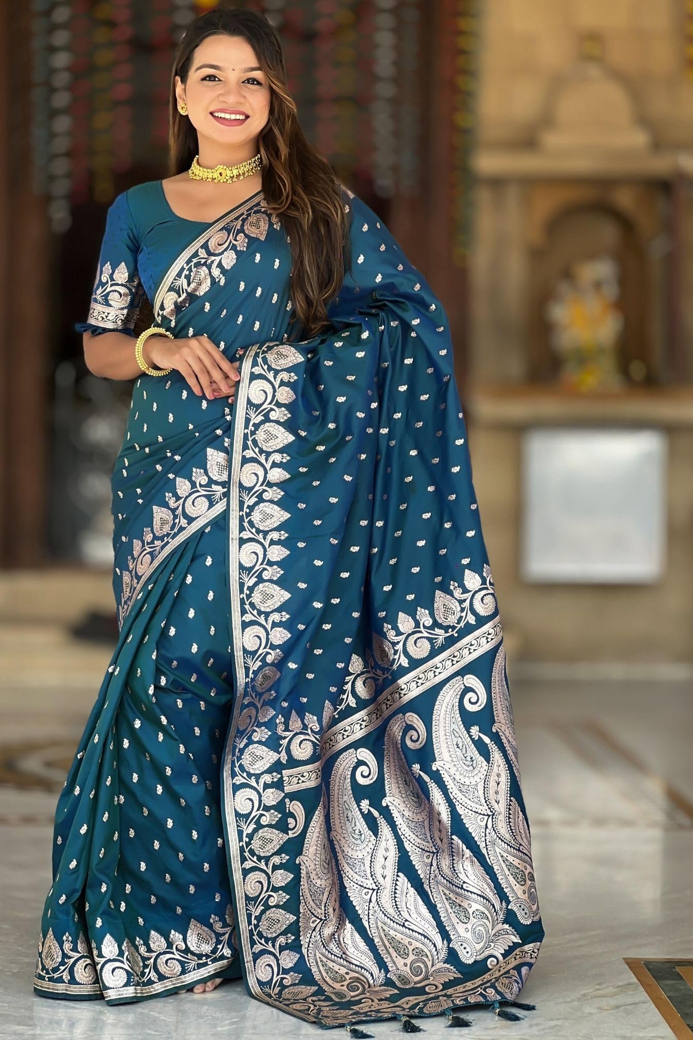 Women's Kanjivaram Pure Soft Silk Saree With Blouse Piece (Rama Blue)