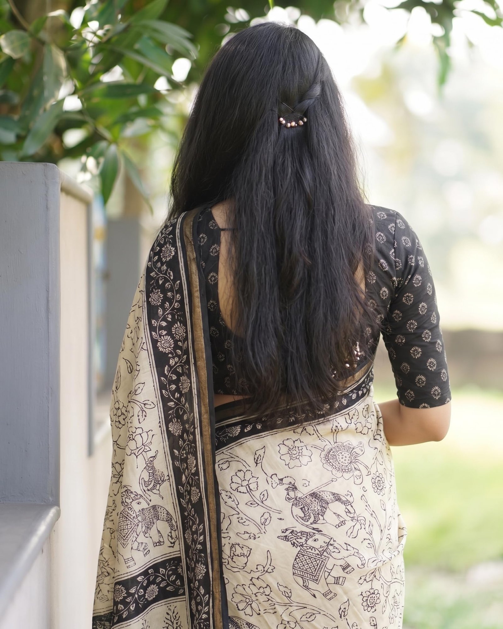 Woven Kanjivaram Printed Malmal Cotton Jari Border Saree (Available in 12 colours/designs) (Black | 4061)