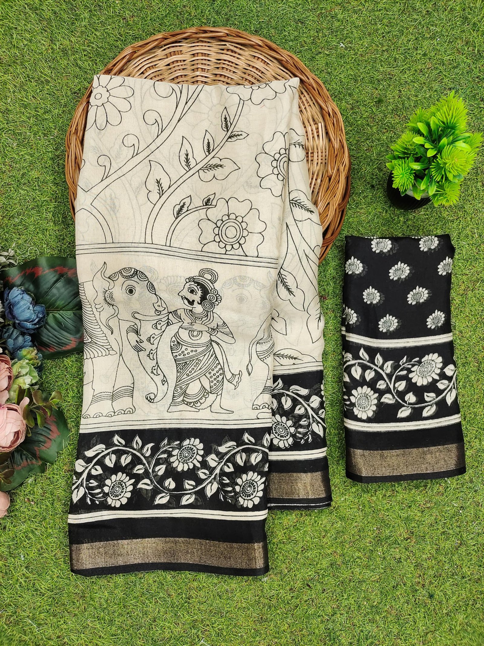 Woven Kanjivaram Printed Malmal Cotton Jari Border Saree (Available in 12 colours/designs) (Black | 4061)